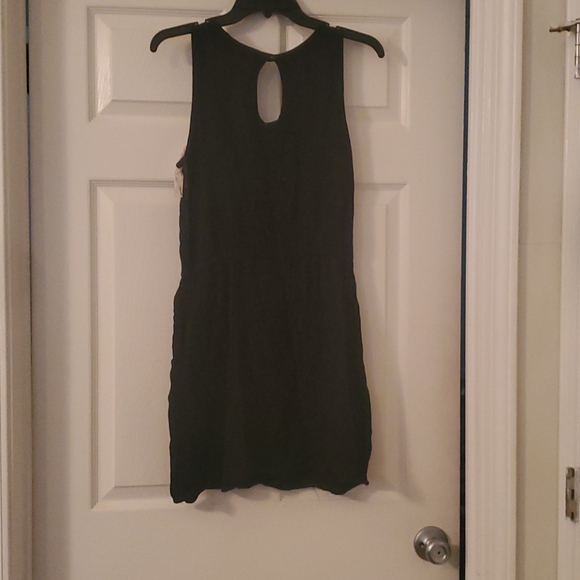 Black mini dress - Picture 2 of 2